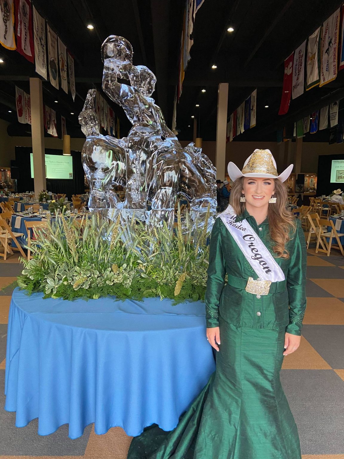 The Oregon Queen — August 2021 – Miss Rodeo Oregon